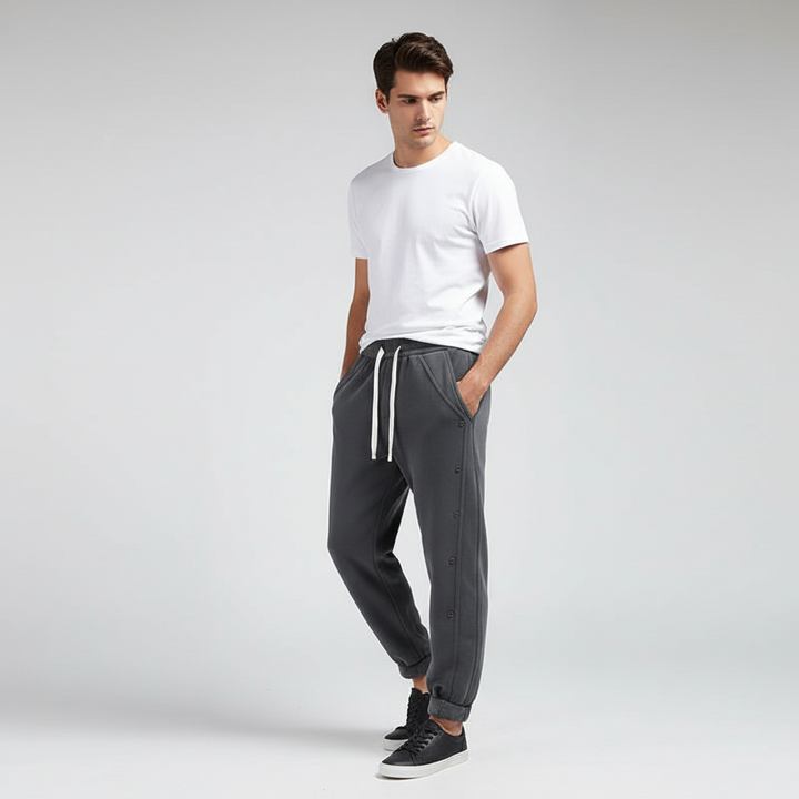 Men's activewear fleece trousers for ultimate comfort and warmth, perfect for casual winter days