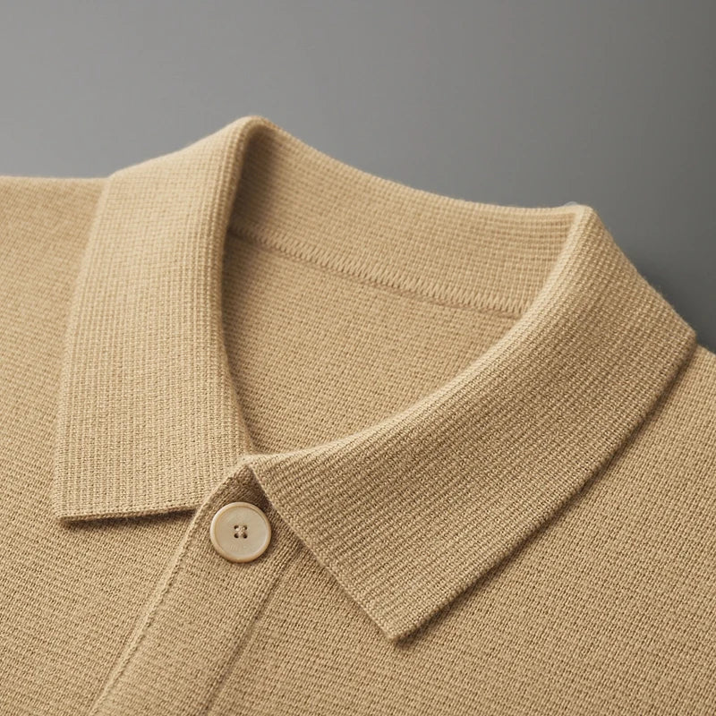 Stylish men's long-sleeve Rama cardigan, versatile for casual everyday wear & layering in cool weather.