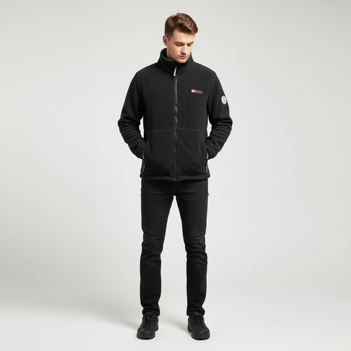 Close-up of Malte men's fleece jacket, high-quality polyester, casual zipper detail