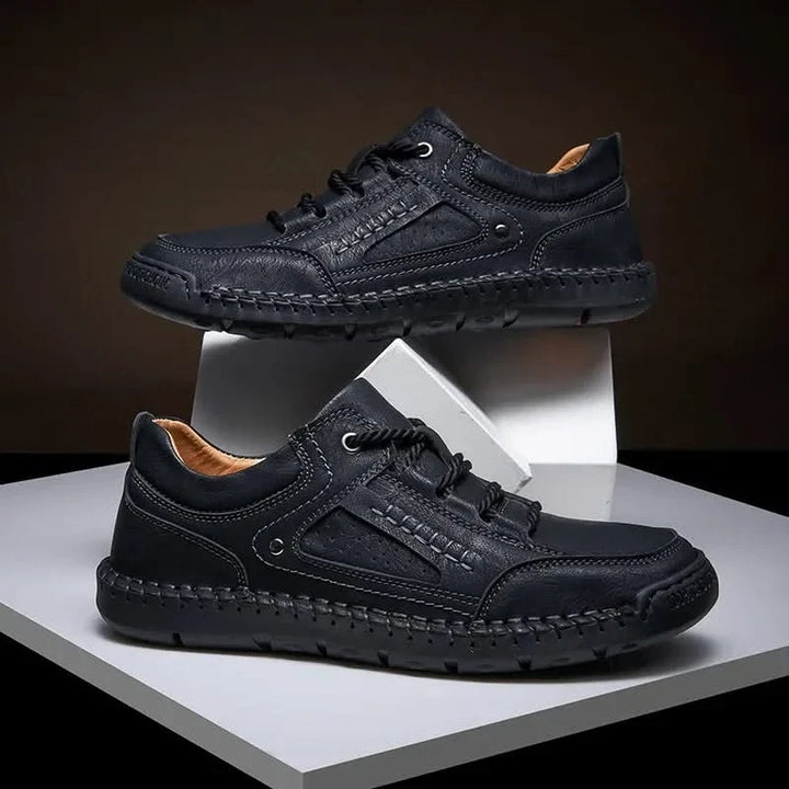 Durable Men's Crosswind outdoor footwear; rugged hiking & trail shoes for all-terrain walking.