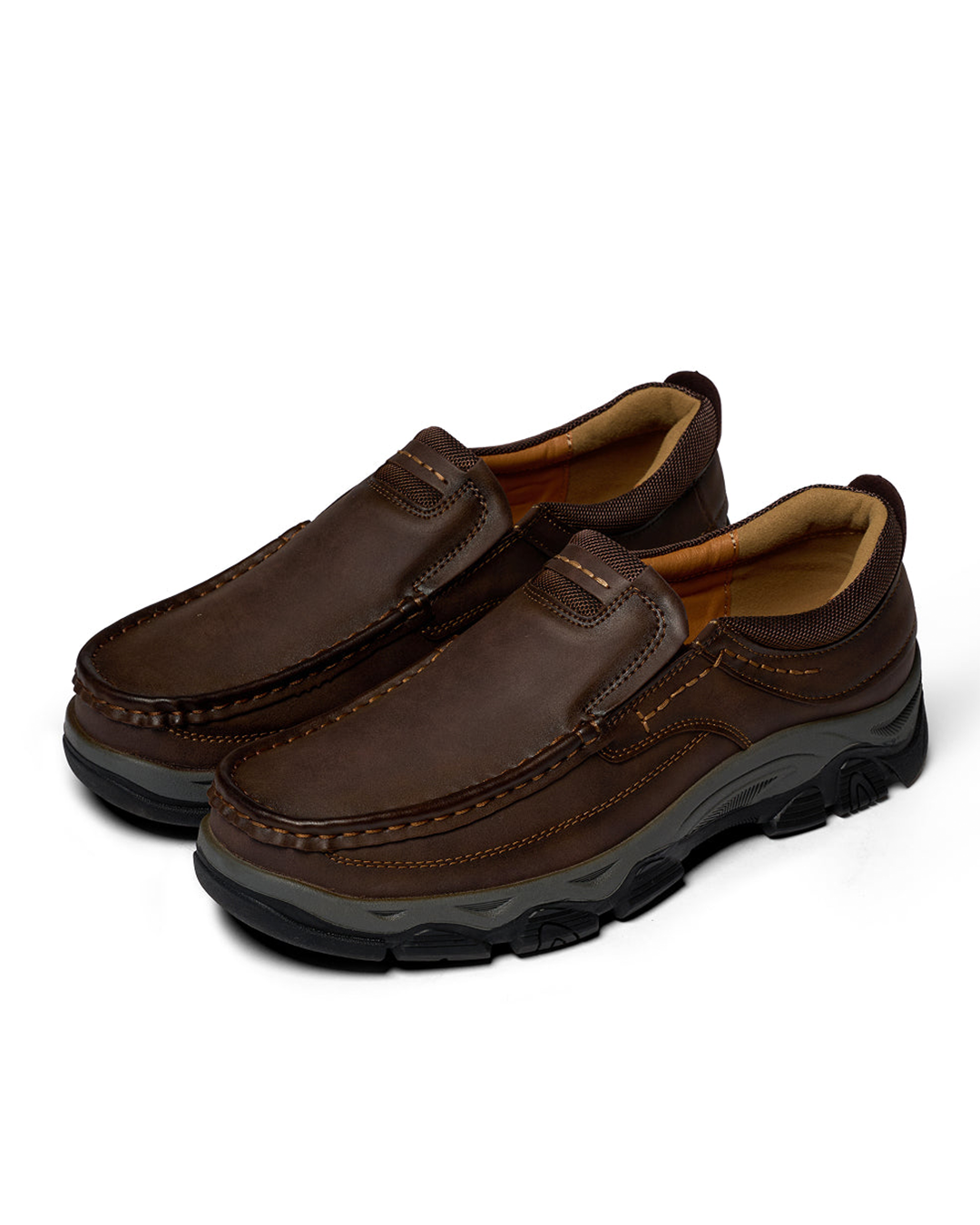 Men's Dakota brown slip-on loafers, comfortable & durable, perfect for everyday casual style.