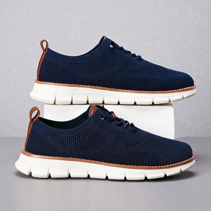 Close-up of the mesh texture on men's Damon lightweight sneakers, highlighting breathability and comfort.