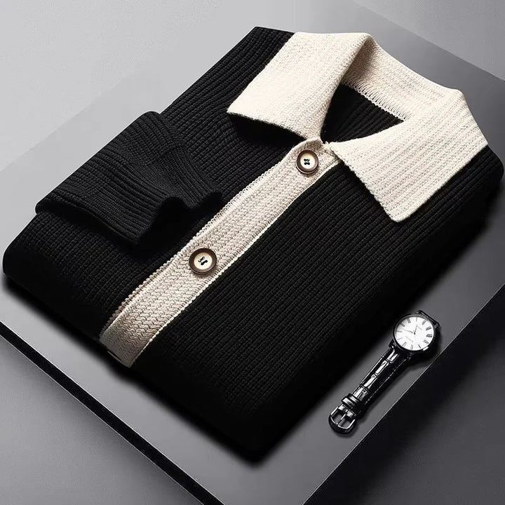 Casual men's Daniel Cardigan, versatile layering for everyday comfort & effortless style in fall.