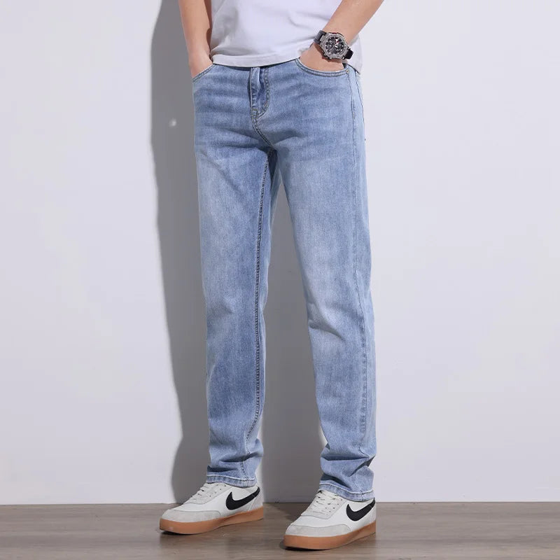 Everyday men's stretch denim jeans, combining durable denim with enhanced flexibility.