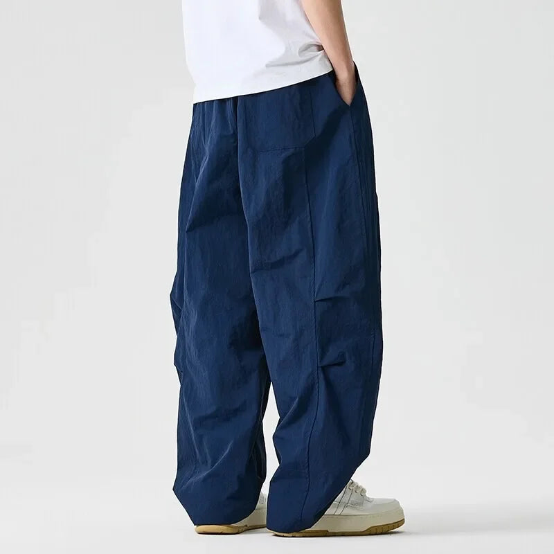 Baggy Driftline men's streetwear pants with a relaxed fit. Drawstring waist for ultimate casual comfort.