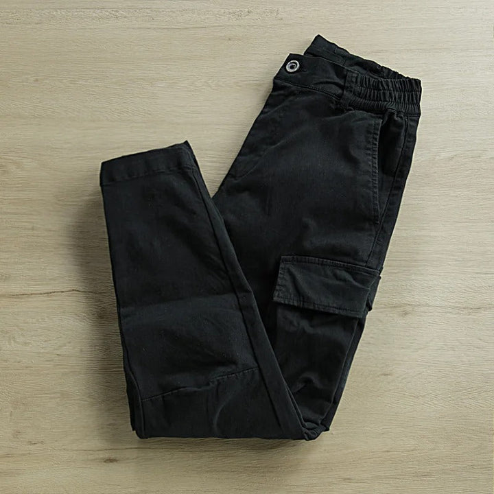 Men's multi-pocket cargo trousers, great for utility and active outdoor adventures.