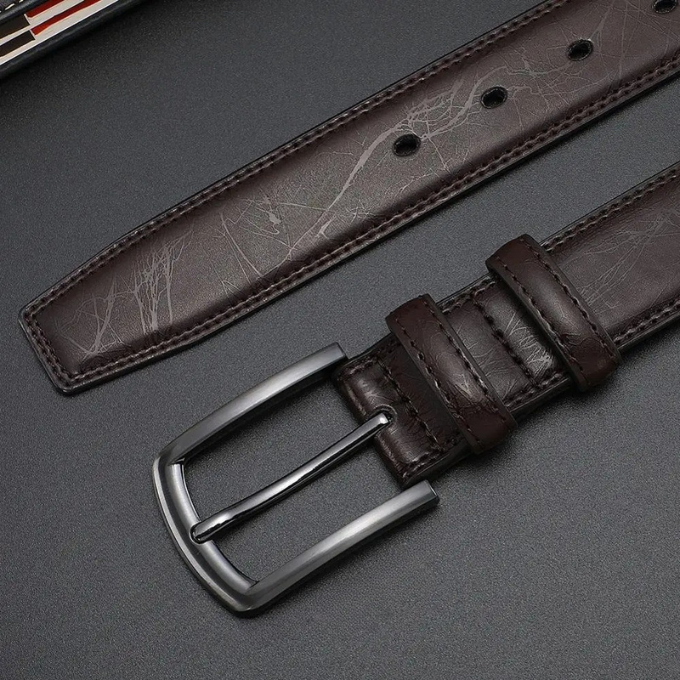 High-quality genuine cowhide leather belt for men, featuring a robust gunmetal buckle; built for lasting everyday use.