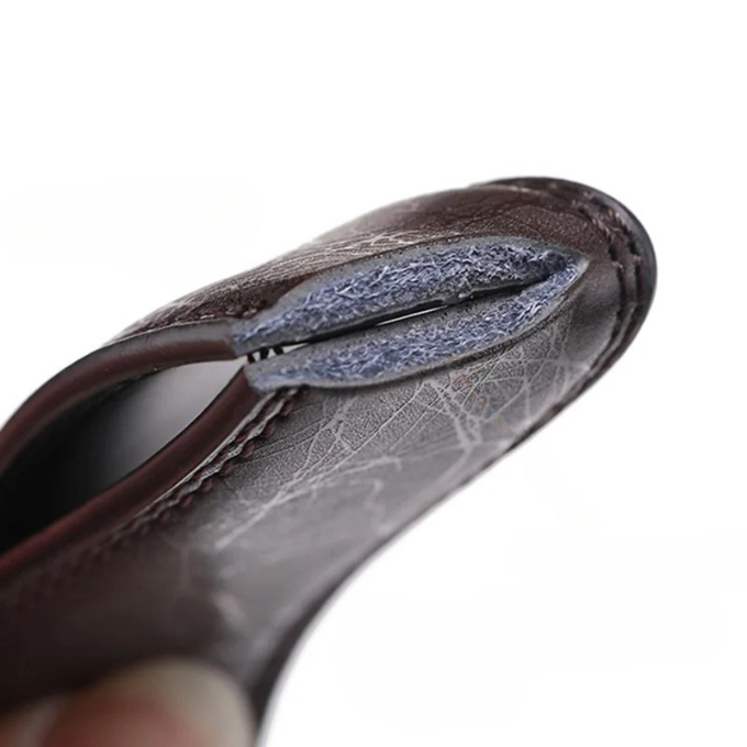 Classic men's leather belt crafted from durable cowhide, enhanced with a modern gunmetal buckle. Waist accessory.