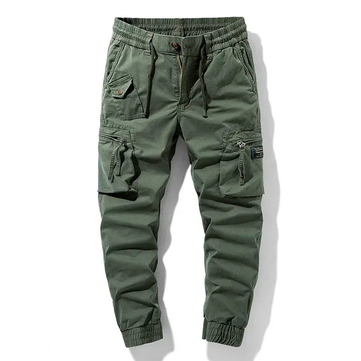 Rugged men's workwear cargo pants, multi-pocket design provides ultimate utility for tough jobs.
