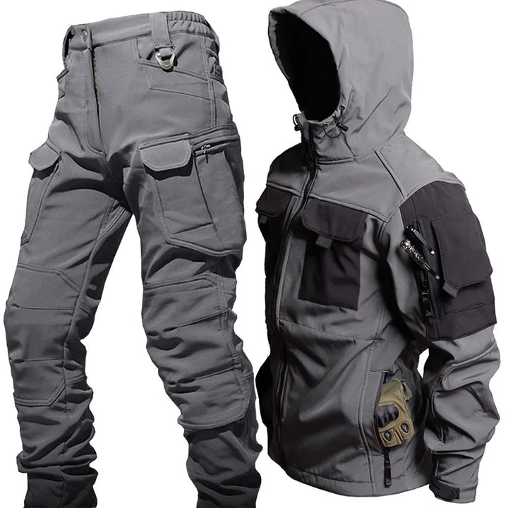 Max Men's outdoor sportswear set: durable, comfortable activewear for hiking, camping, and adventure.