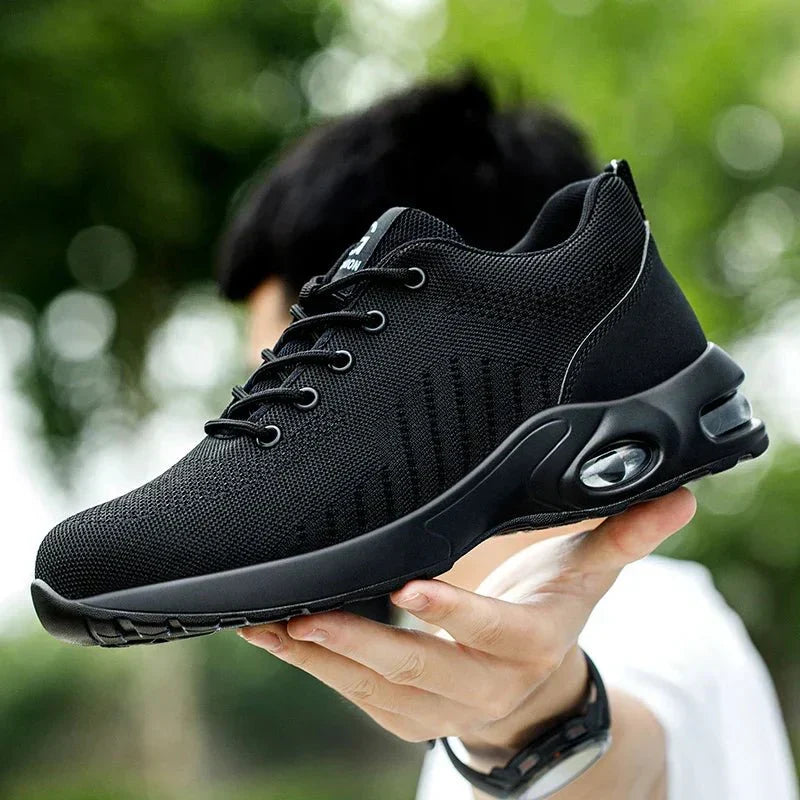 Men's comfortable steel toe work boots, ultimate protective footwear for long hours in construction & tough environments.