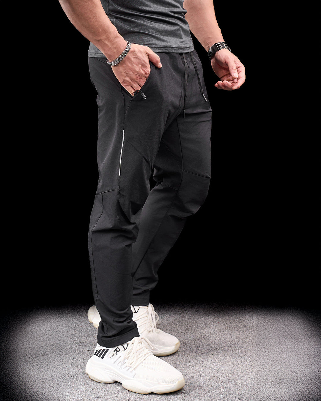 Men's durable outdoor pants, featuring stretch & quick-dry fabric. Essential for exploration.