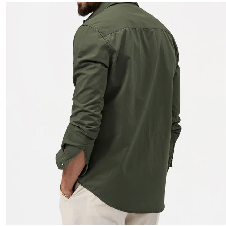 Rugged men's tactical button-up, adventure-ready with quick-dry & waterproof features.