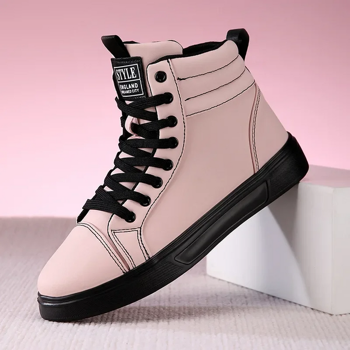 Men's dynamic high-top sneakers, comfortable fit, bold style for versatile casual & athletic looks.