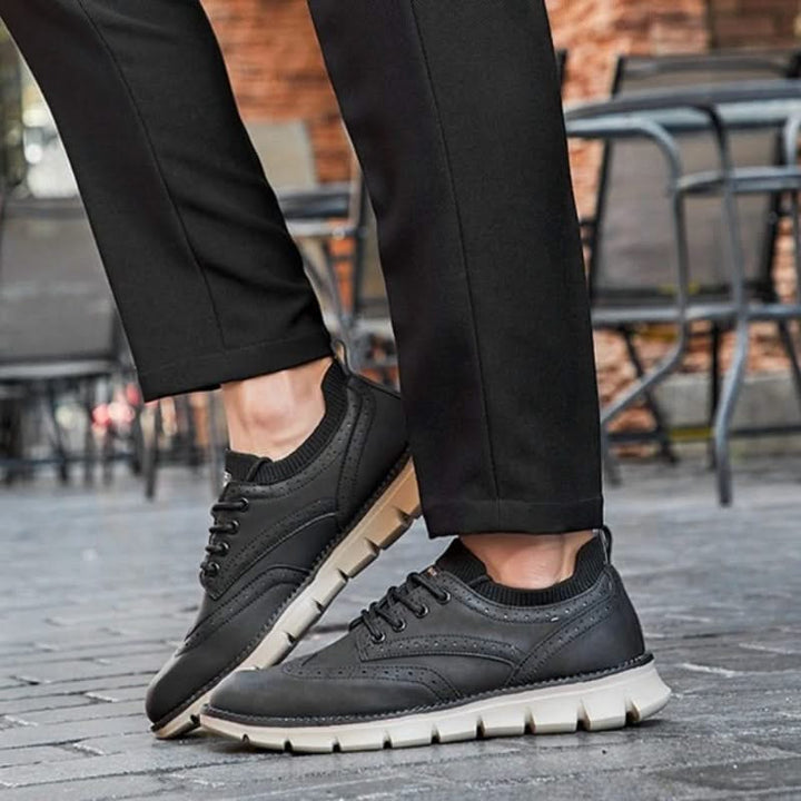 Versatile men's Eastbrook sneakers. Casual, stylish, and comfortable for any everyday activity.