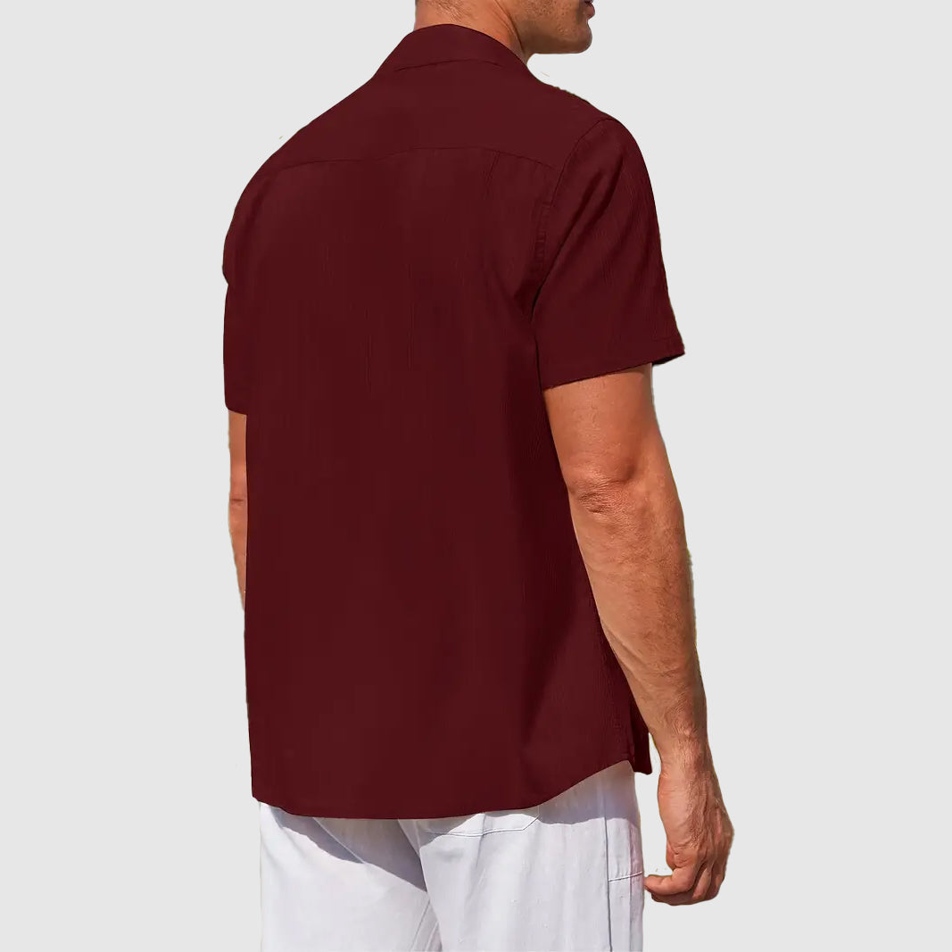 Men's short-sleeve summer shirt, relaxed fit. Comfortable, versatile casual top for warm weather and everyday fashion.