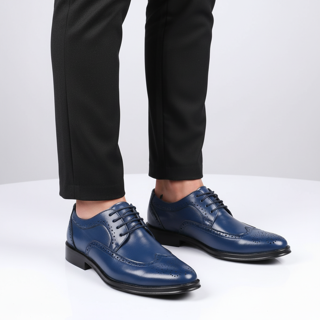 Sophisticated men's leather business shoes with intricate stitching, offering classic style and comfort.
