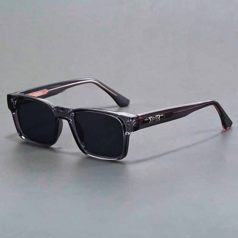 Elegant men's sunglasses: UV400 protection, anti-glare, durable scratch-resistant frame.