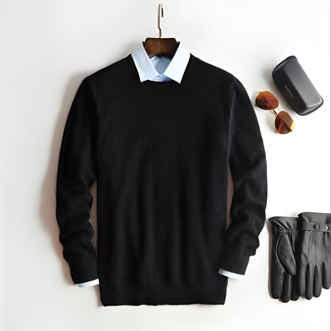 Men's elegant cashmere pullover sweater, ultimate comfort & style for fall/winter.