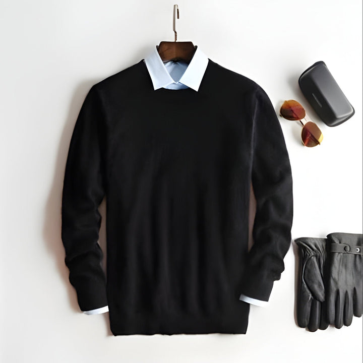 Men's elegant cashmere pullover sweater, ultimate comfort & style for fall/winter.