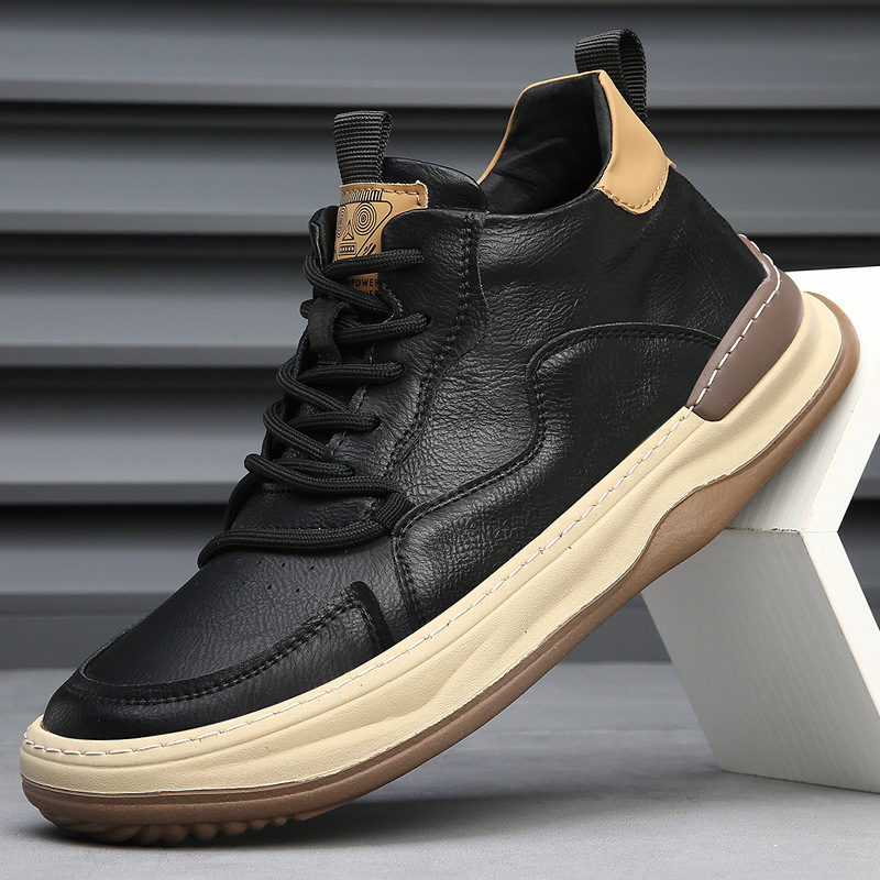 Comfortable men's walking sneakers, ideal for daily elegance and superior support.