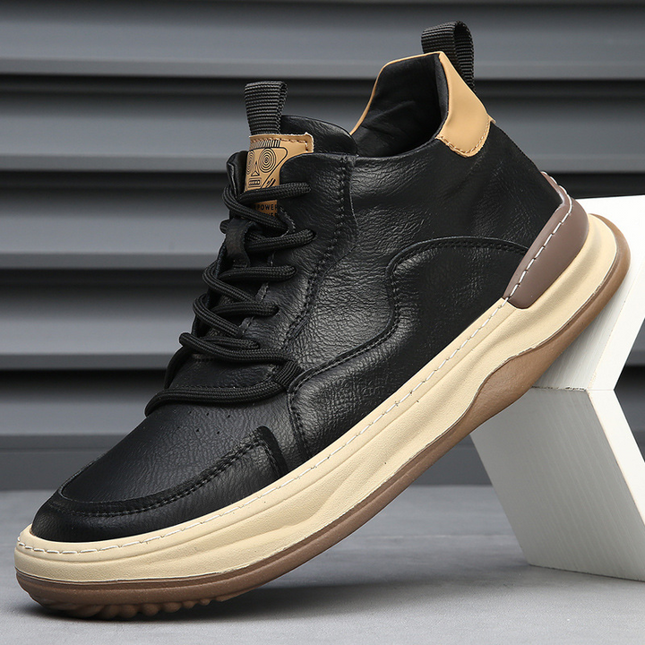 Comfortable men's walking sneakers, ideal for daily elegance and superior support.