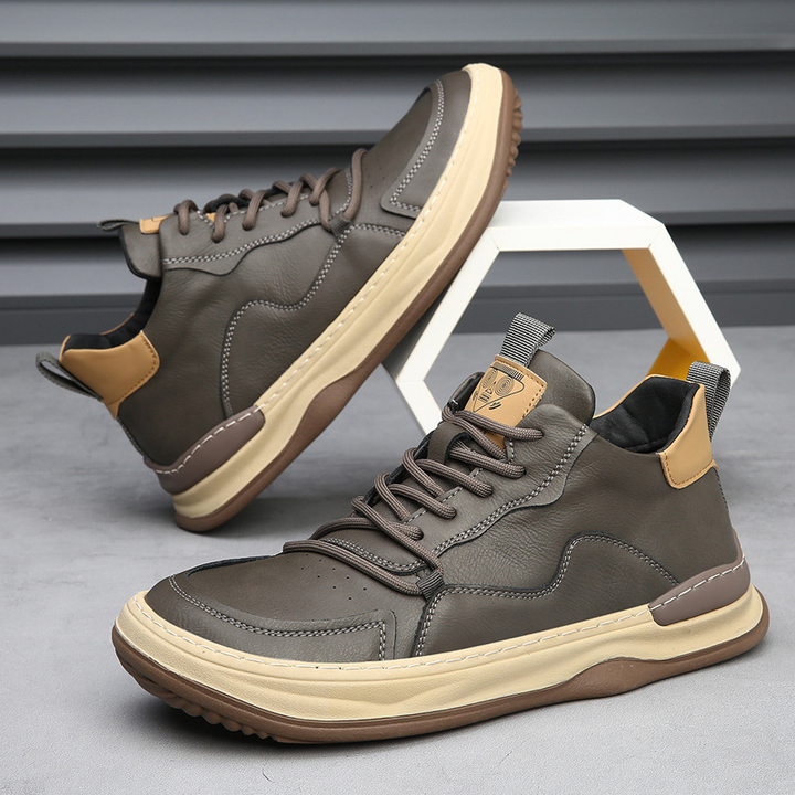 Men's elegant everyday sneakers, combining premium quality with ultimate comfort.