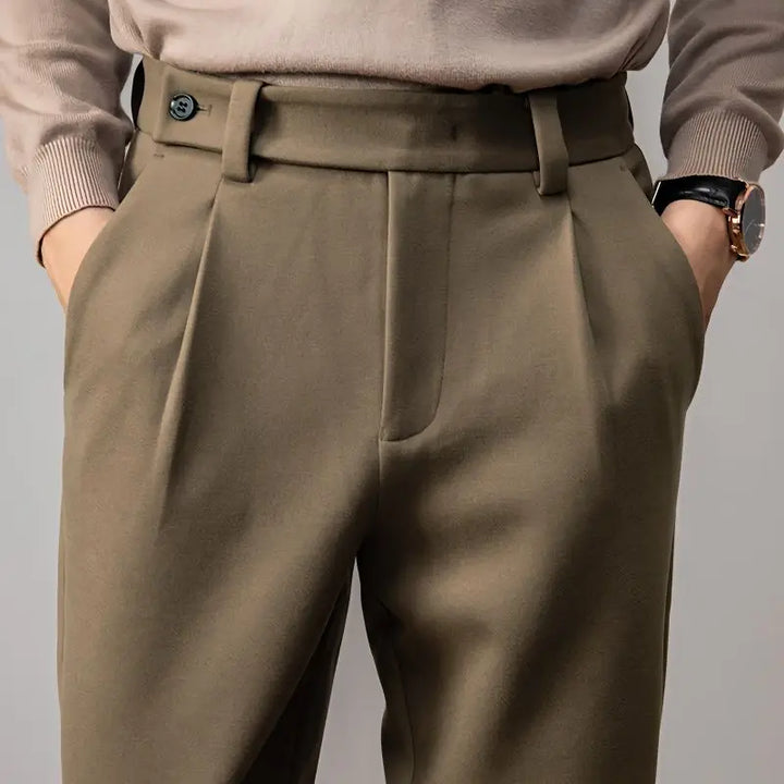 Men's elegant pleated trousers, wrinkle-resistant for formal or casual wear.