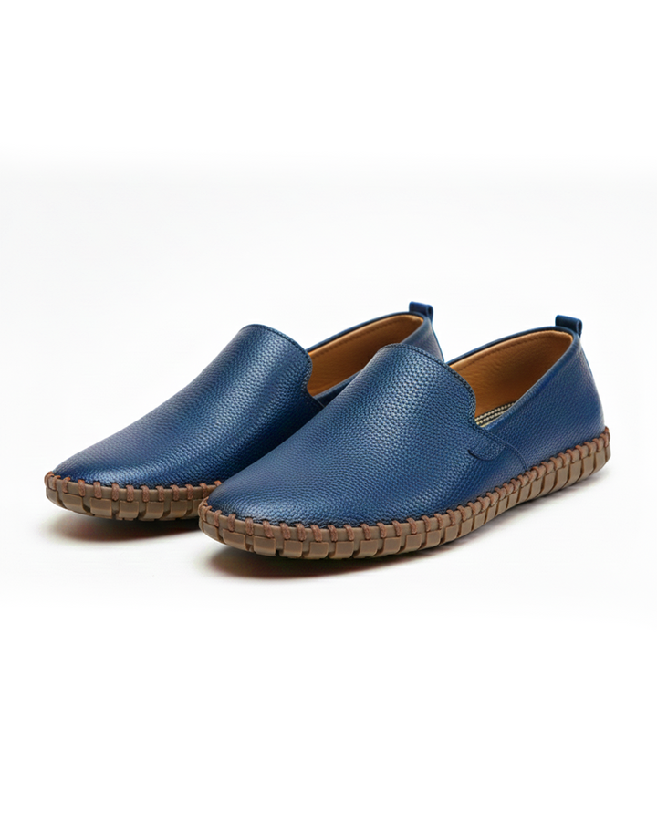 Men's elegant slip-on loafers, perfect for formal or casual wear. Timeless design with cushioned comfort.