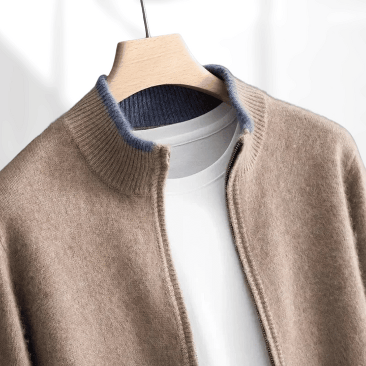 Comfortable men's long sleeve knitwear zip-up cardigan, ideal for versatile layering.