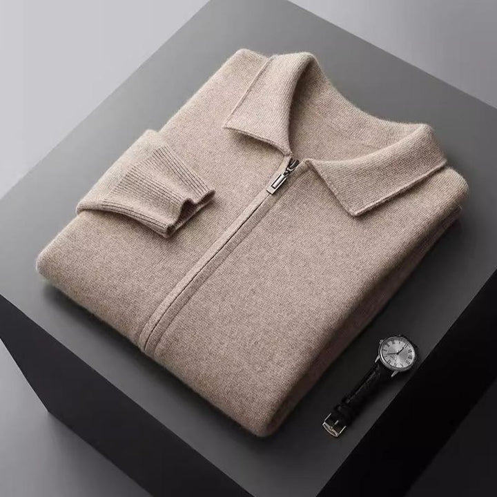 Premium men's jacket, elevated comfort & versatile style for autumn/winter fashion.