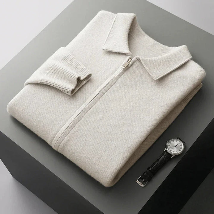 Modern men's jacket, comfortable & versatile for everyday autumn/winter wear.
