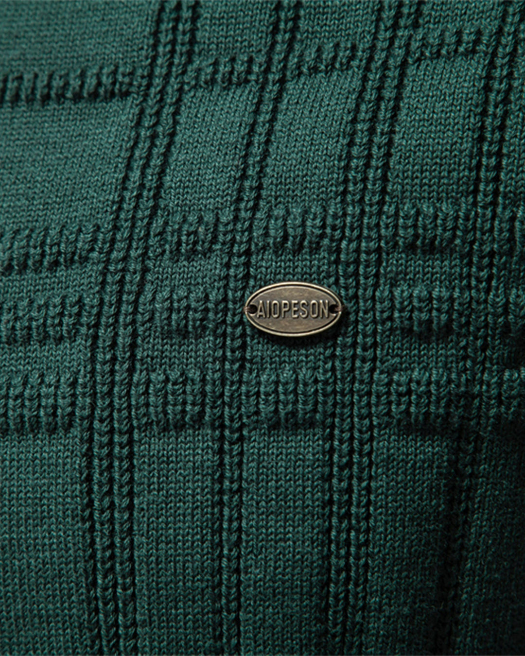 Comfortable & versatile men's textured crew sweater, great for casual layering.