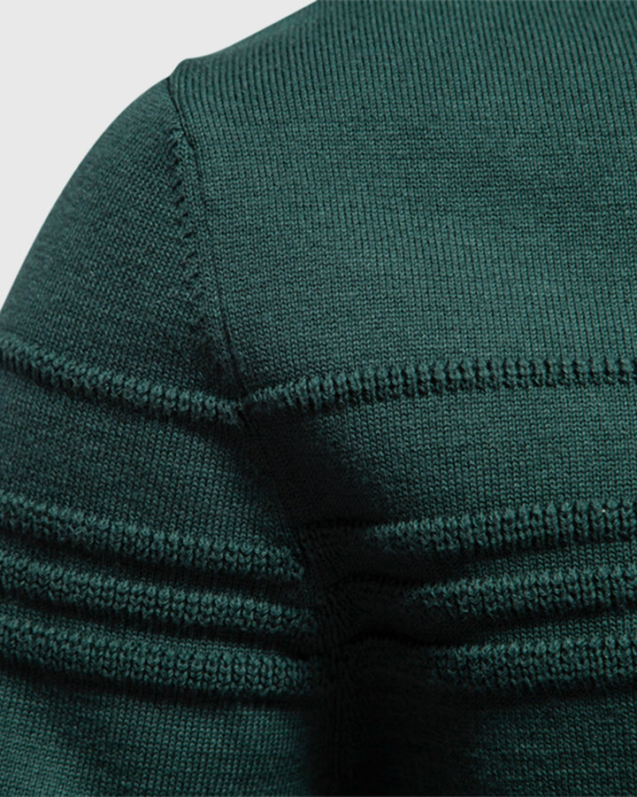 Stylish men's textured pullover, a versatile crewneck sweater for any casual look.