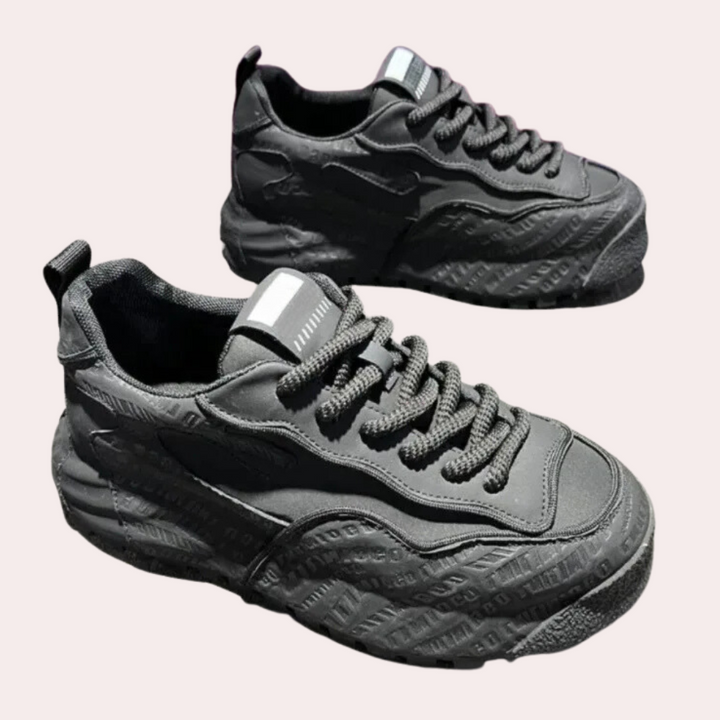 Men's Elias casual sneakers, comfortable & stylish everyday footwear, perfect for walking.