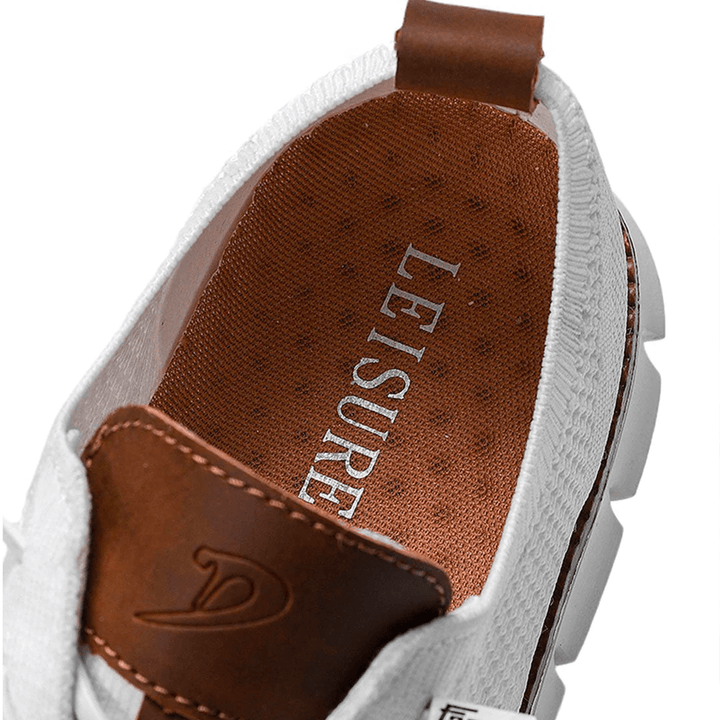 Comfortable Elias men's sneakers for light outdoor activities, breathable design.
