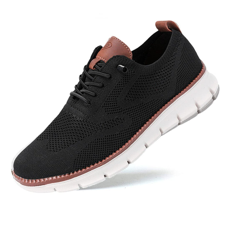 Front view of Elias men's minimalist sneakers, lightweight and breathable.