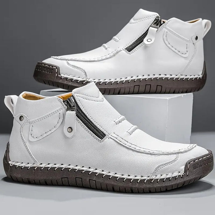 Men's slip-on comfort shoes, ergonomic orthopedic arch support, ideal for walking and daily foot pain relief.