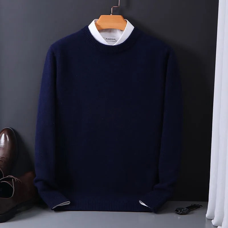 Back view: Man in versatile long sleeve crewneck sweater, ideal for casual men's fashion and comfortable wear.