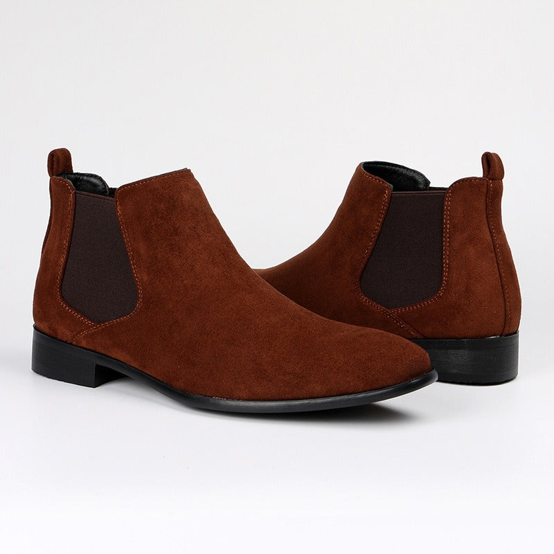 Durable brown men's Chelsea work boots, providing comfort & confident style for daily tasks.