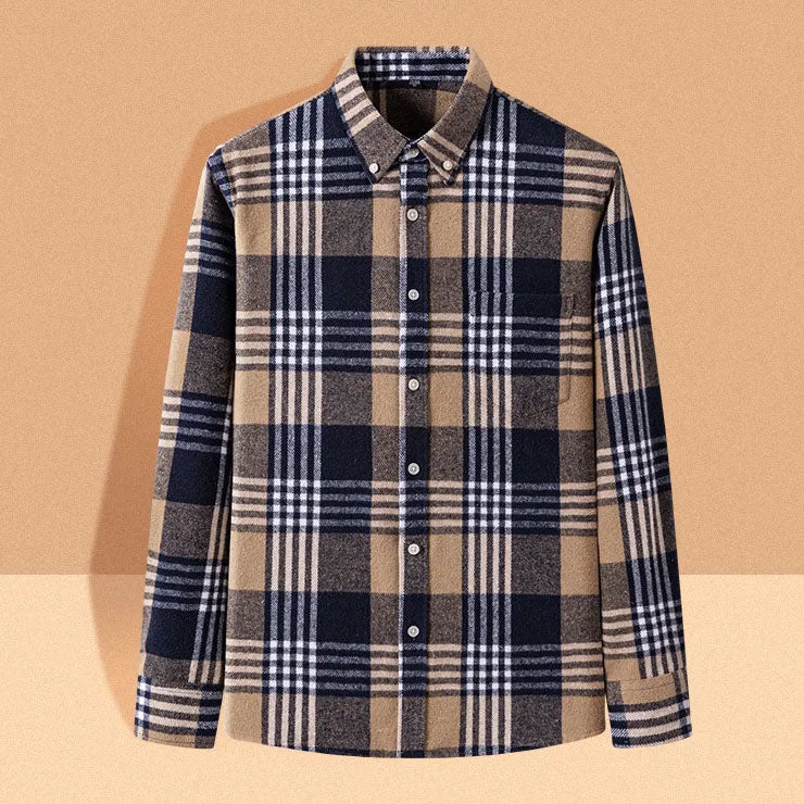 Men's long sleeve flannel shirt, designed for everyday comfort and versatile button-up style.