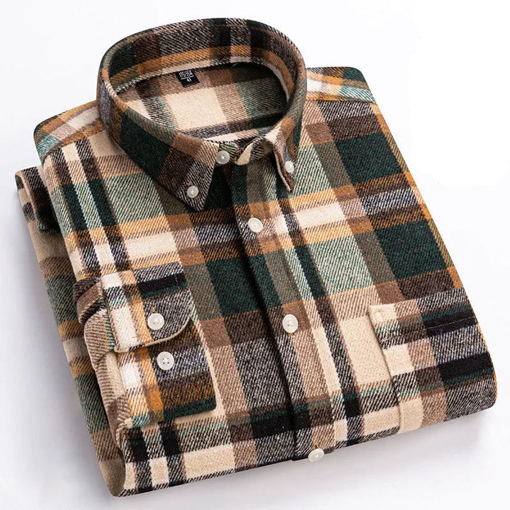Soft flannel men's shirt, comfortable button-up top, perfect for daily casual wear.