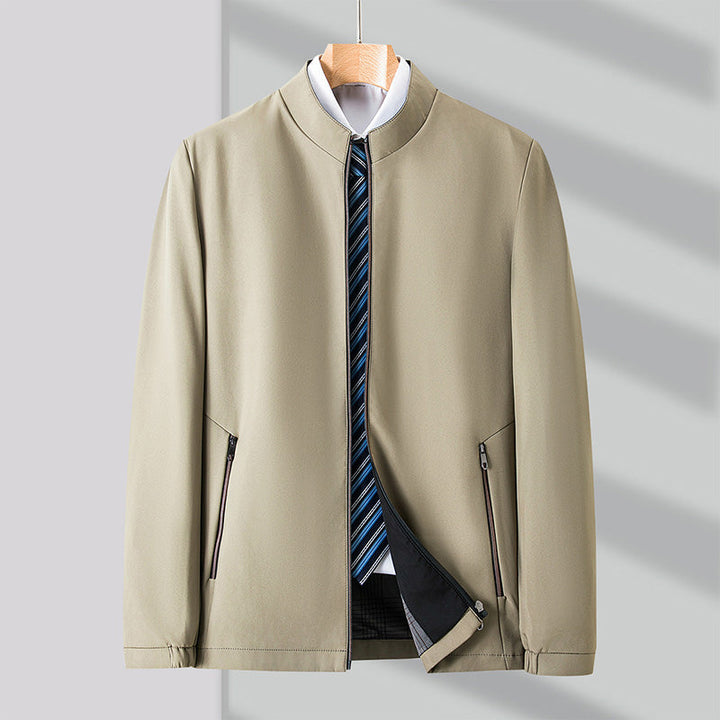 Versatile men's comfort jacket, zippered pockets for security, ideal for everyday wear.