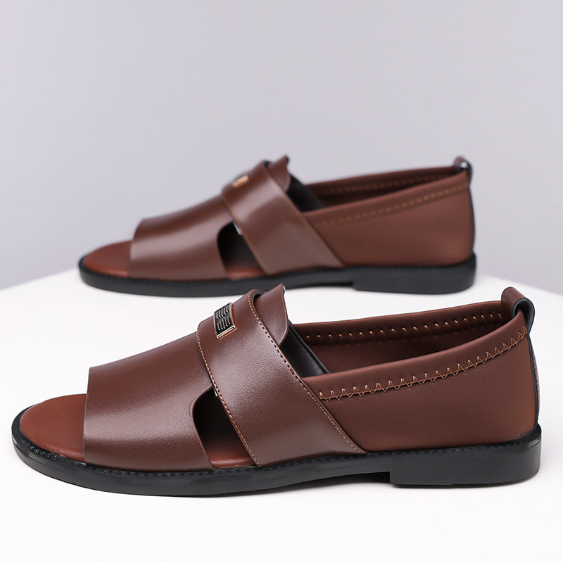 Slip-on men's casual sandals, breathable and perfect for everyday summer wear.