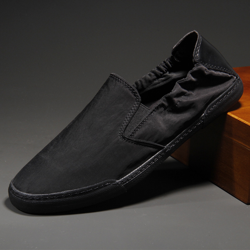 Breathable men's slip-on footwear, ultra-light for travel. Comfortable summer shoes with easy wear design.