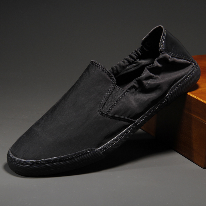 Breathable men's slip-on footwear, ultra-light for travel. Comfortable summer shoes with easy wear design.