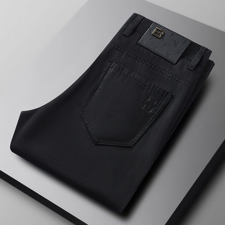 Comfortable men's Flextail stretch pants, versatile performance trousers with a modern tailored fit.