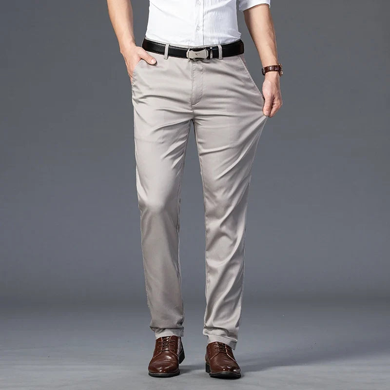 Tailored fit men's Flextail cotton blend trousers, modern stretch pants suitable for casual and workwear.