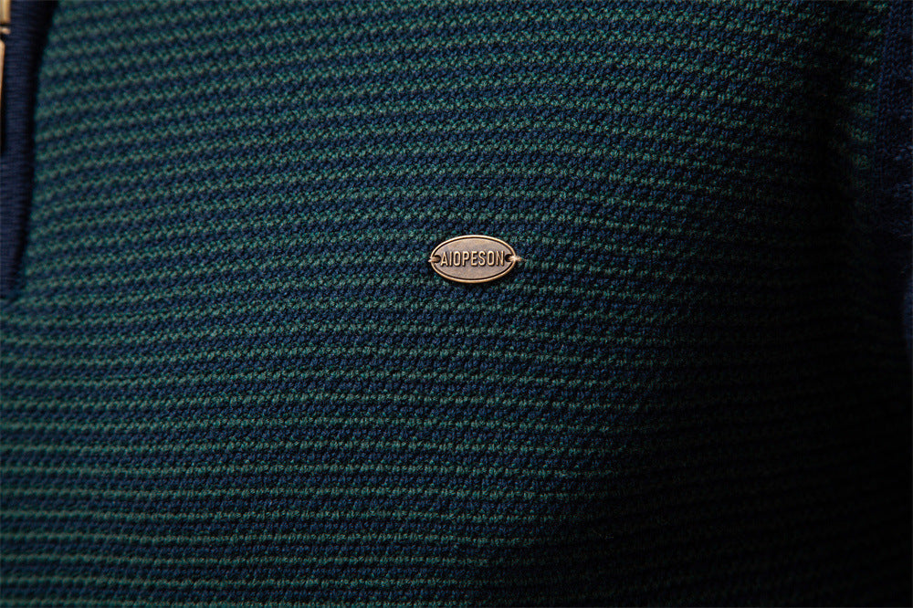 Versatile men's long sleeve half-zip sweater, ideal for fall and sophisticated style.