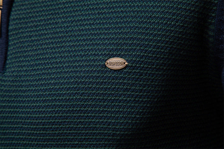 Versatile men's long sleeve half-zip sweater, ideal for fall and sophisticated style.